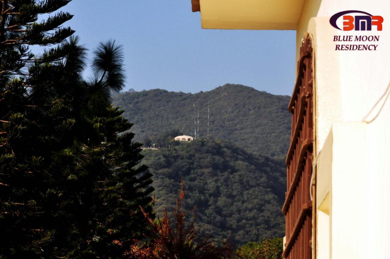 Hotel Blue Moon Residency Islamabad Exterior foto