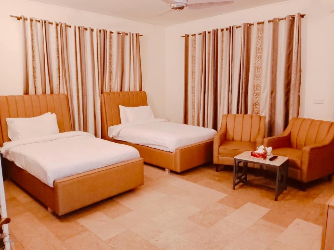 Hotel Blue Moon Residency Islamabad Exterior foto